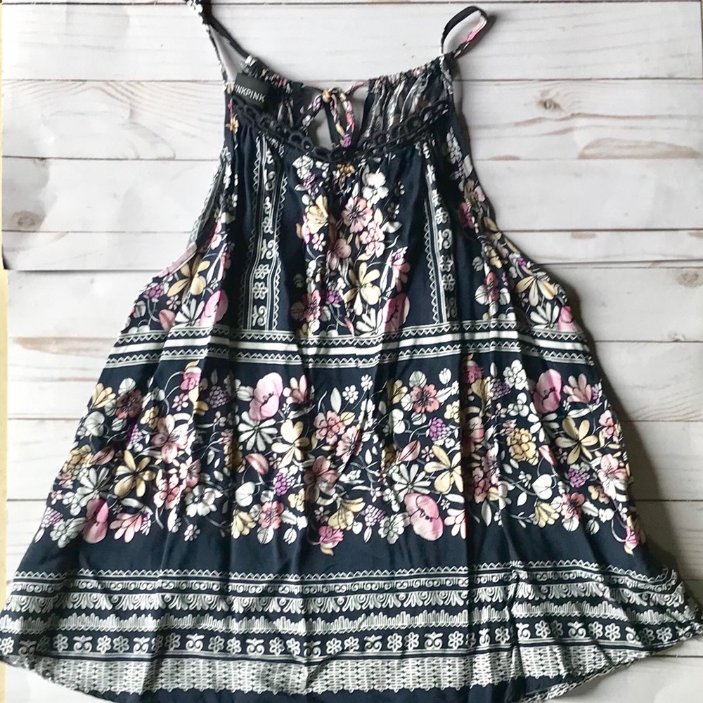Floral flowy tank top